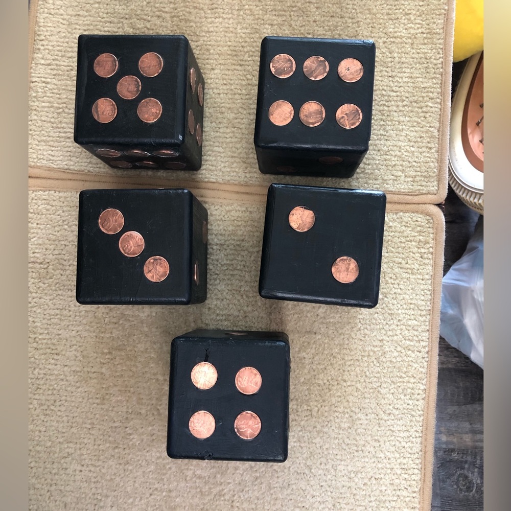 5 Giant wooden dice with Pennie’s as the numbers
